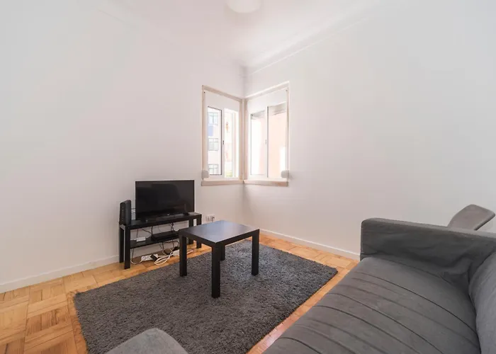Houze Four Bedroom Near Zoo * Lizbona